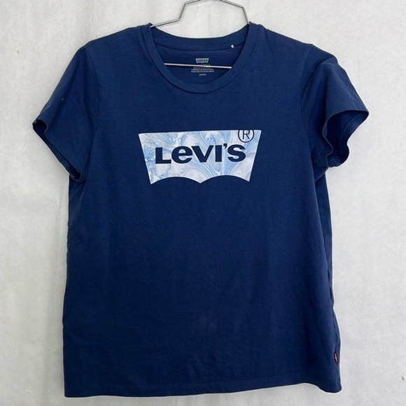 5/$25 Levi’s blue T-shirt size small - Picture 1 of 1